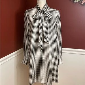 Who What Wear knee length dress size medium